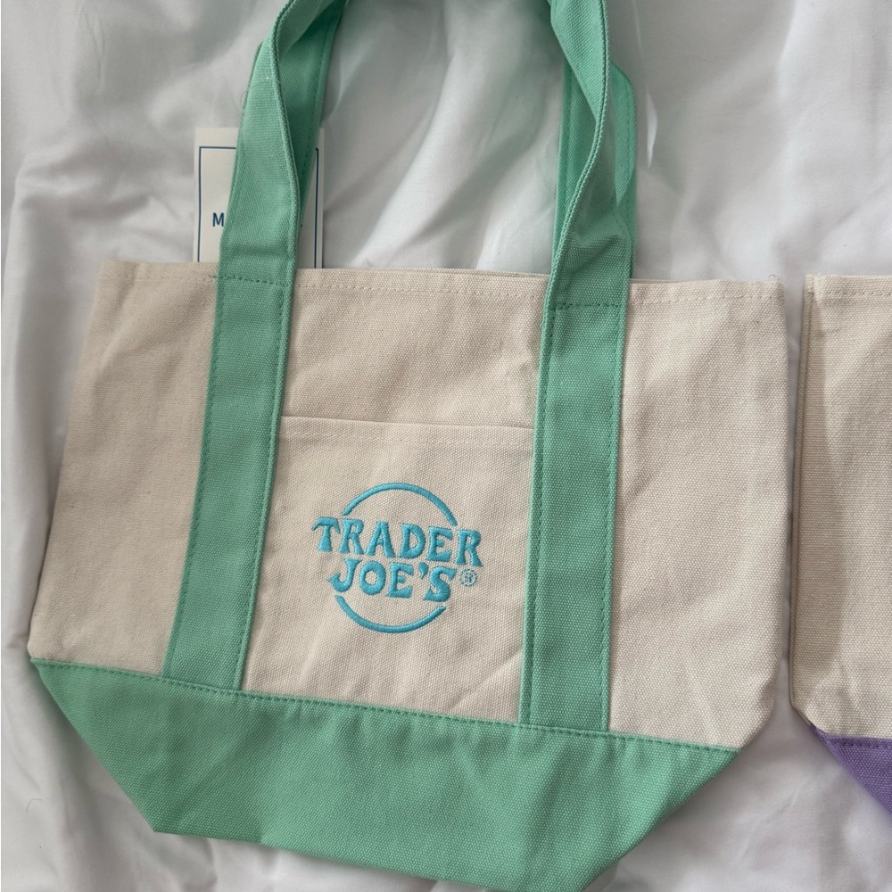 Green and Cream Tote Bag